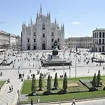 Flat in Piazza Duomo